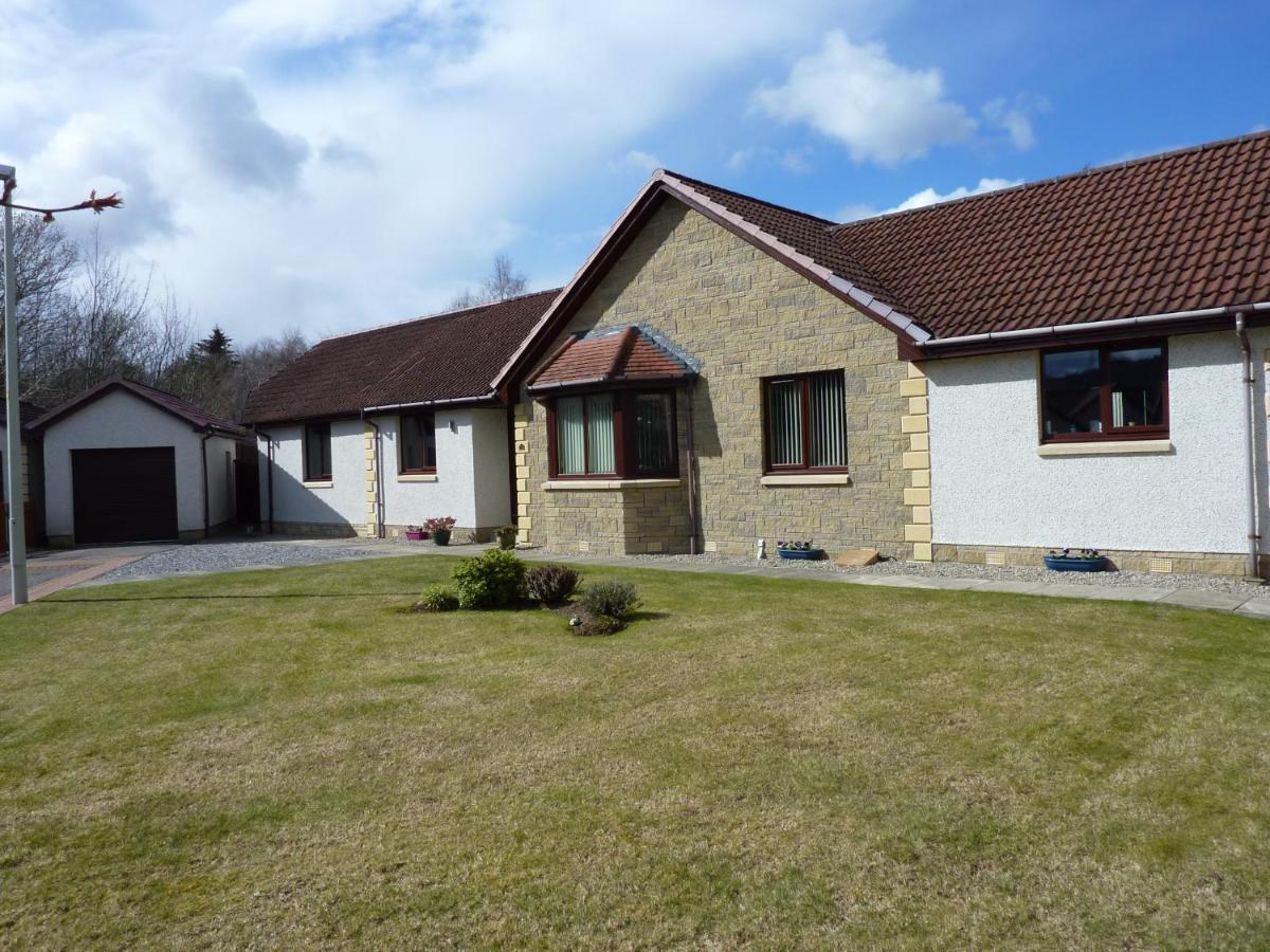 Inverness. Private Double Room With En Suite. Room Only. المظهر الخارجي الصورة