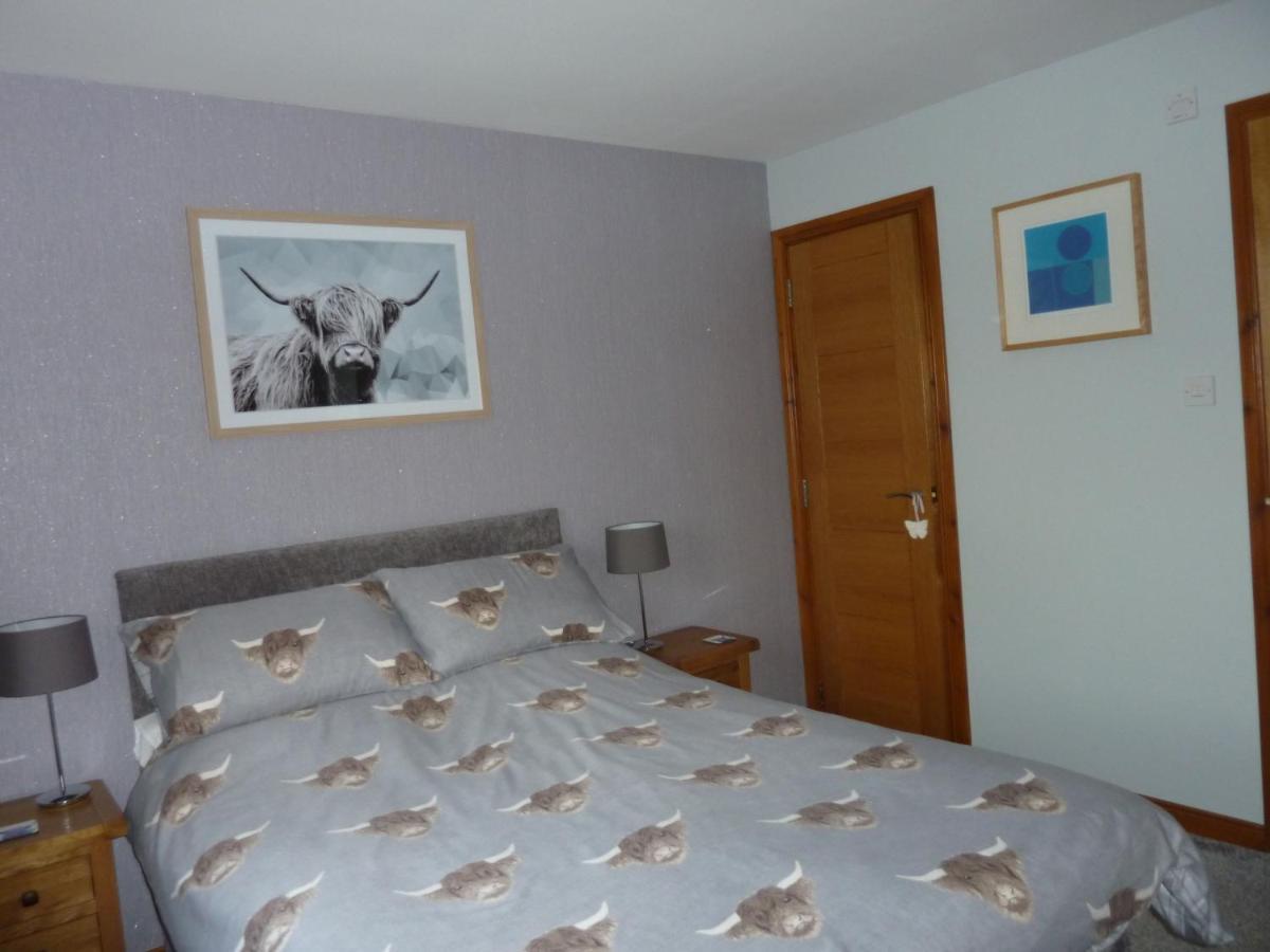 Inverness. Private Double Room With En Suite. Room Only. المظهر الخارجي الصورة